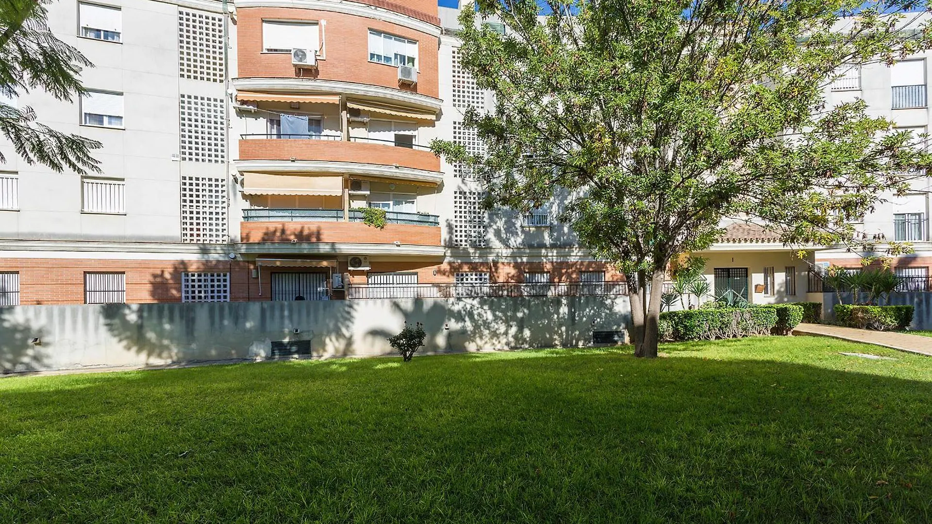 Amplio Y Luminoso 3 Rooms Parking Jerez de la Frontera Apartment